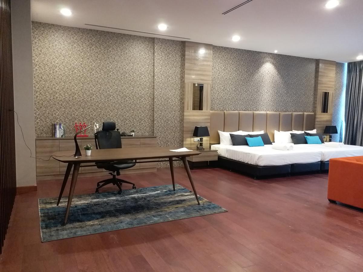 Jb City Paragon Serviced Apartment Джохор-Бару Екстер'єр фото