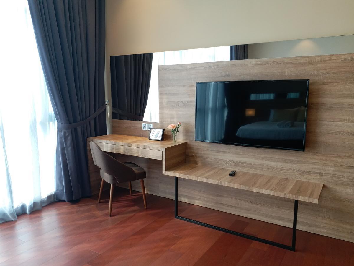 Jb City Paragon Serviced Apartment Джохор-Бару Екстер'єр фото