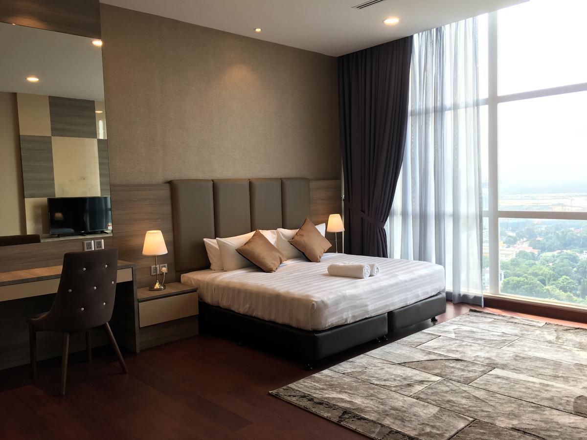 Jb City Paragon Serviced Apartment Джохор-Бару Екстер'єр фото