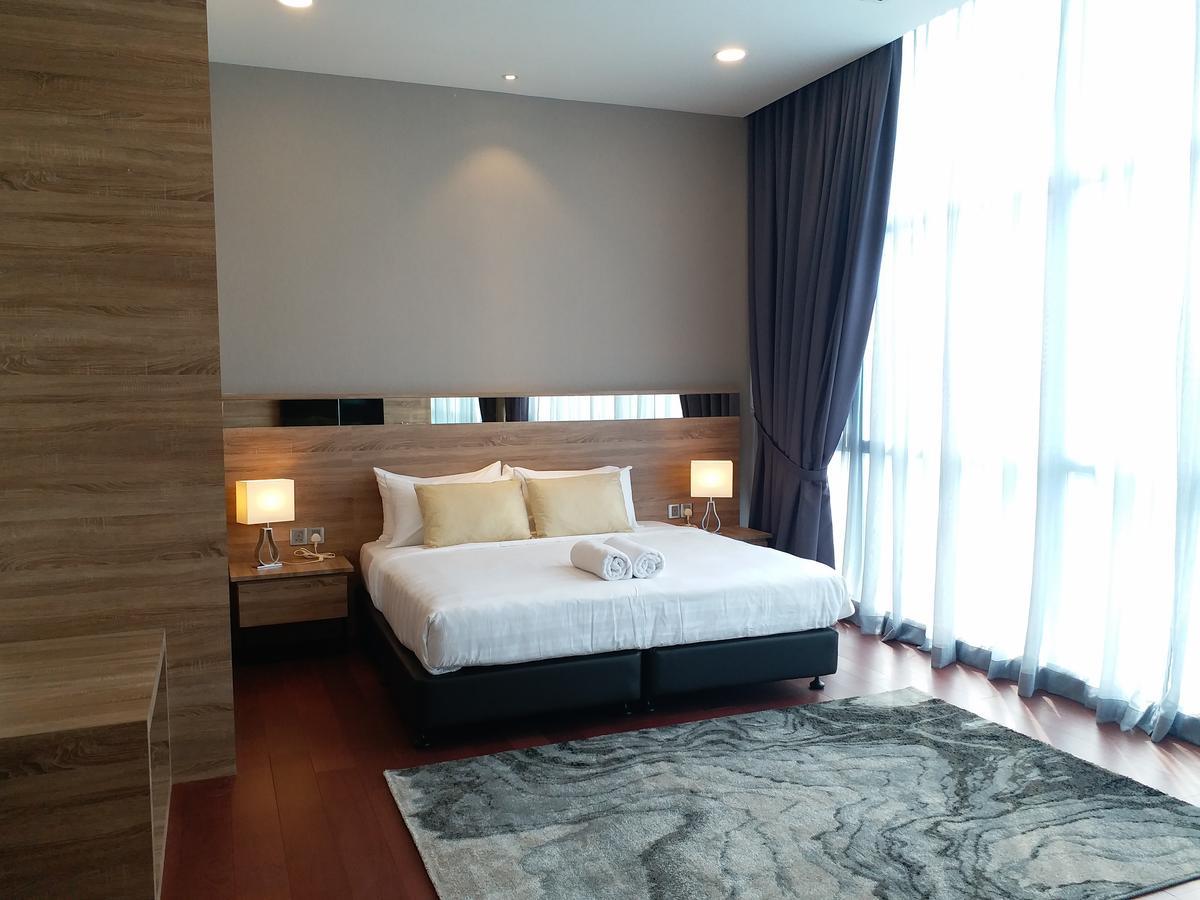 Jb City Paragon Serviced Apartment Джохор-Бару Екстер'єр фото