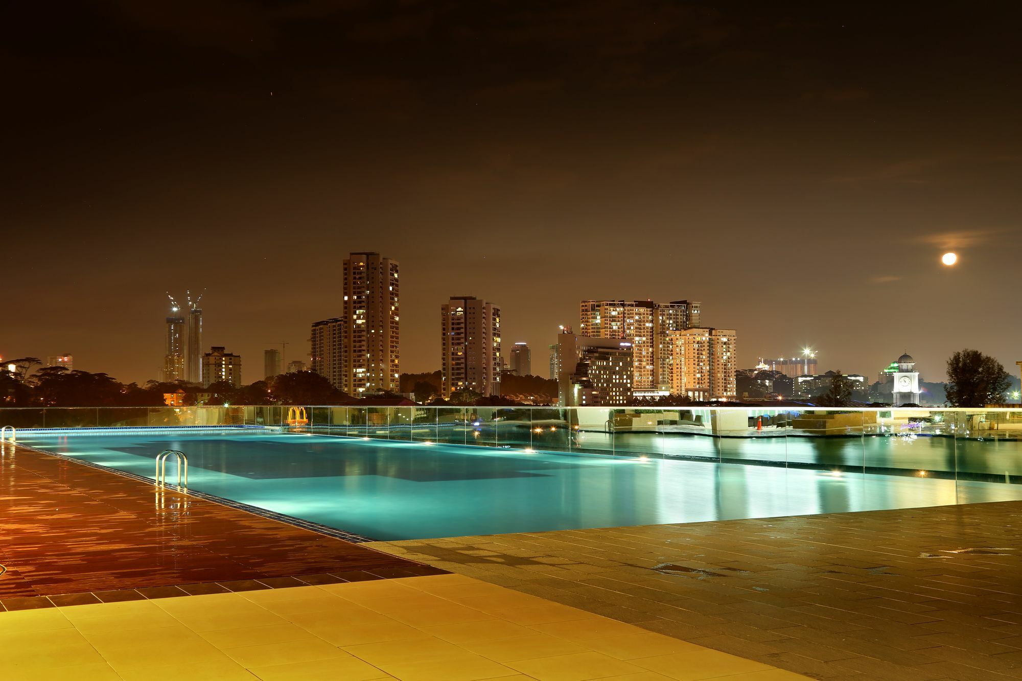 Jb City Paragon Serviced Apartment Джохор-Бару Екстер'єр фото