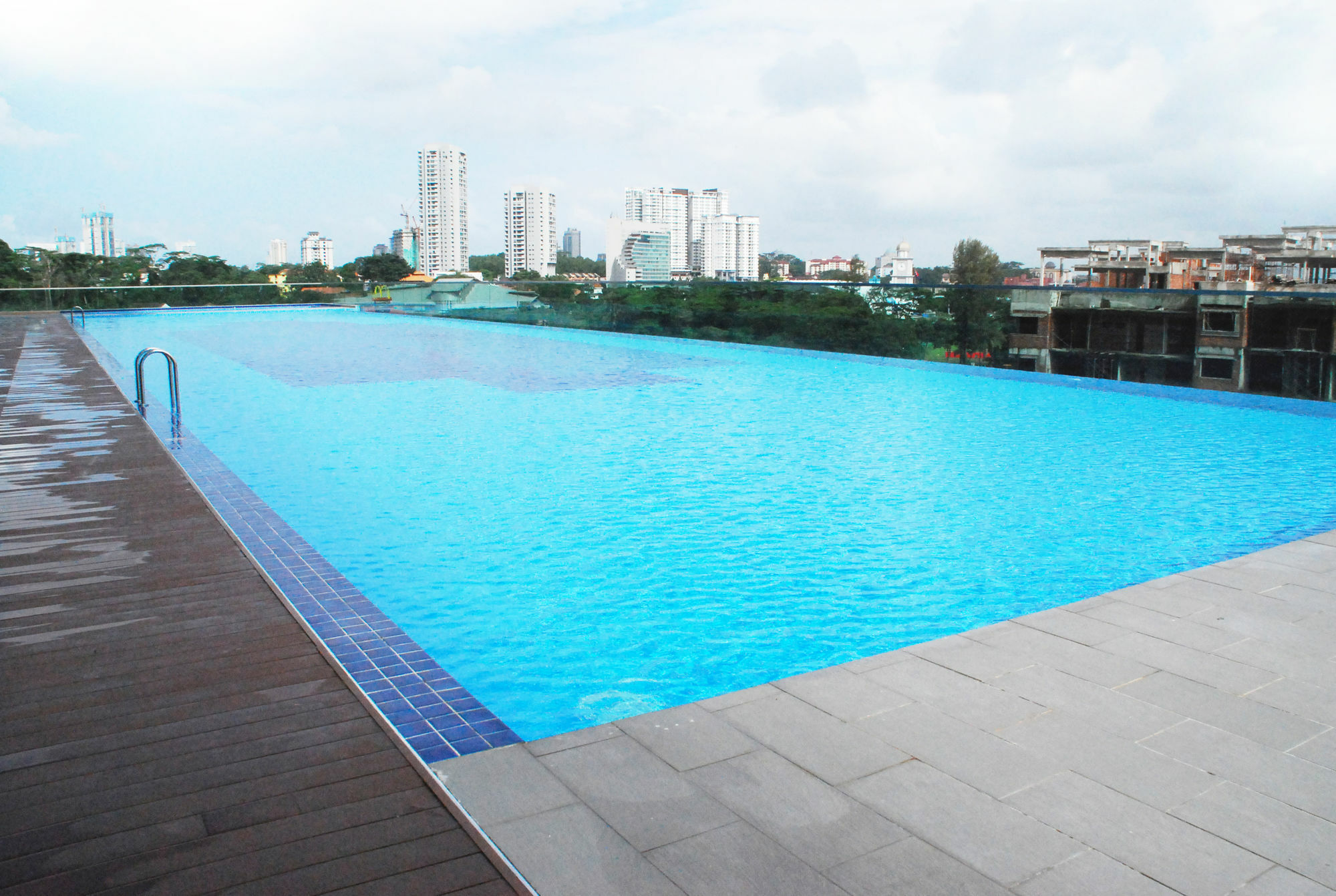Jb City Paragon Serviced Apartment Джохор-Бару Екстер'єр фото